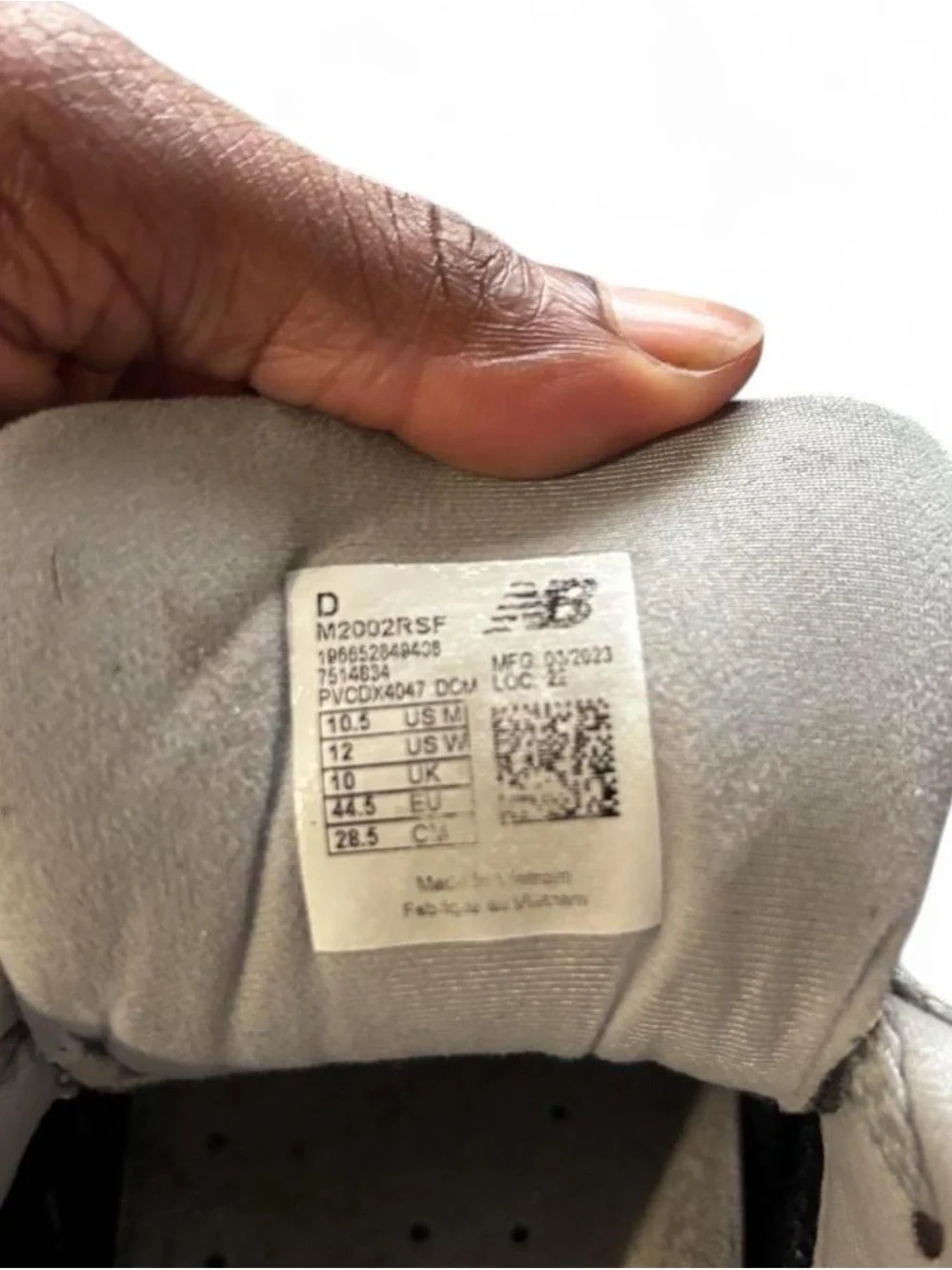 New Balance Men’s Grey and Cream 2002R Running Sneakers